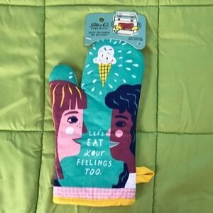 Blue Q Oven Mitt  Feelings Quirky Fun Kitchen Decor